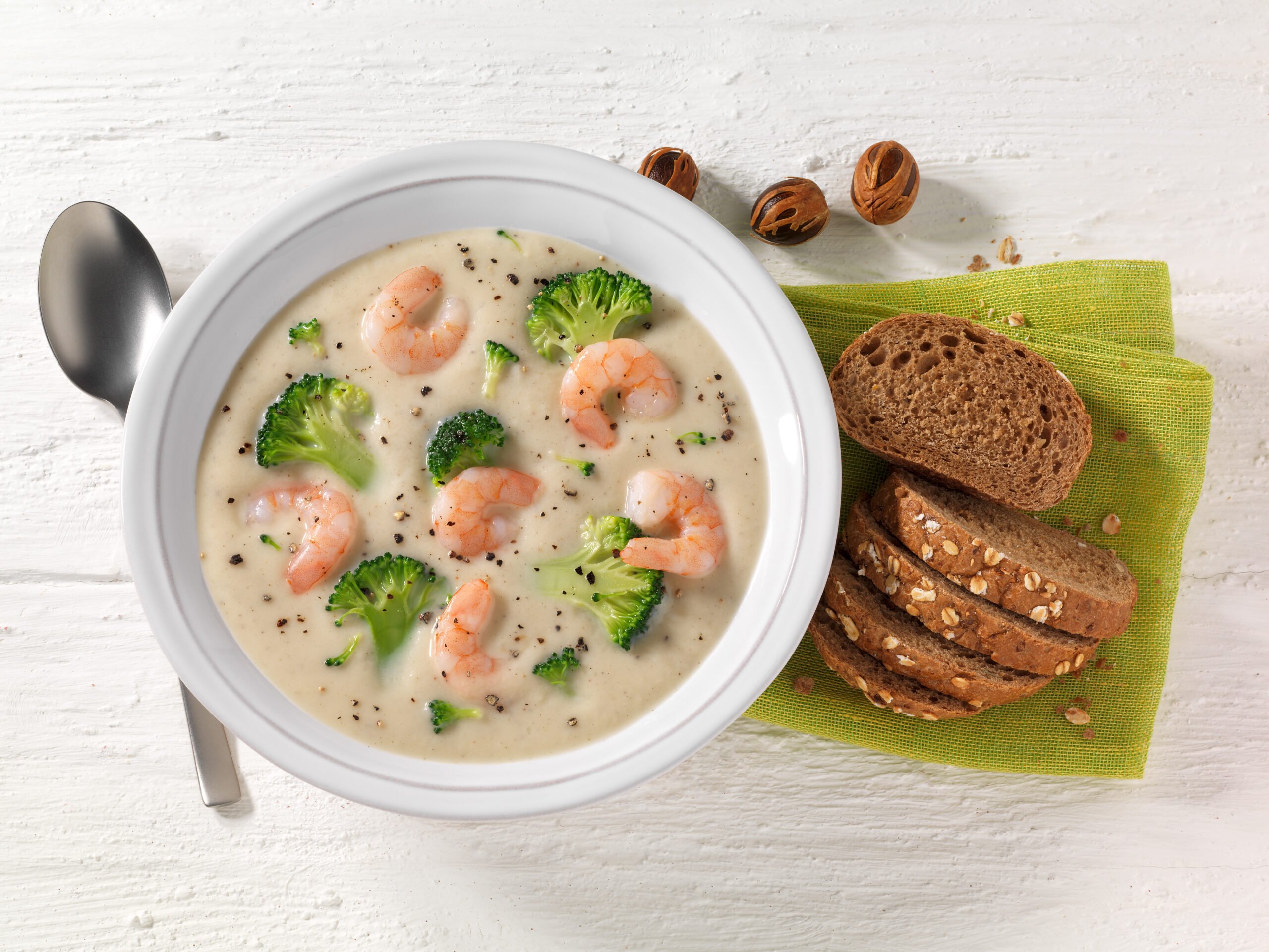 Blumenkohlsuppe mit Garnelen – Precon Rezepte